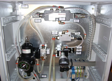 Sistema di controllo pneumatico ST 10-91 per attuatori pneumatici in ambito siderurgico